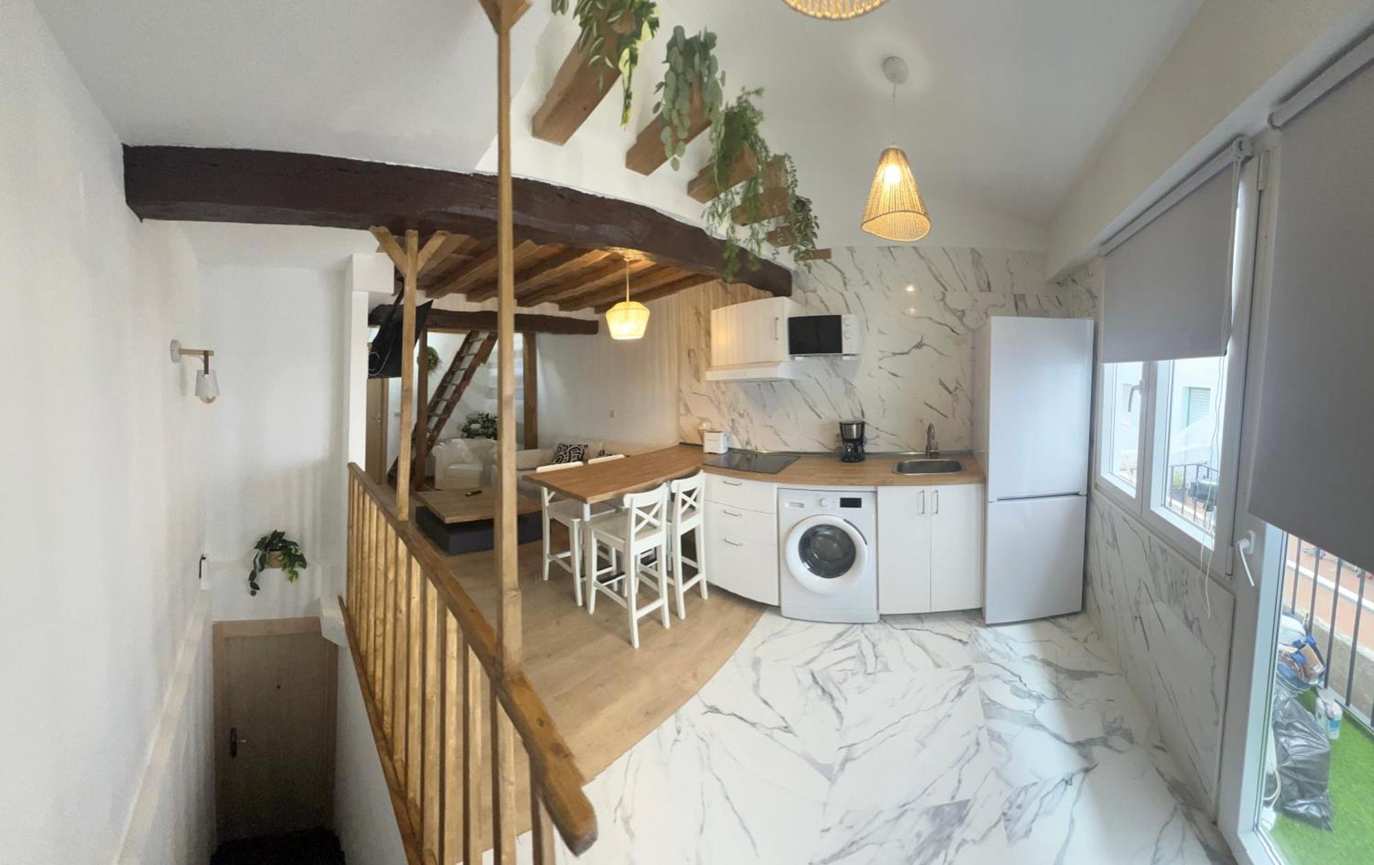 Апартаменты Apartamento Castillo Кастро-Урдиалес Экстерьер фото