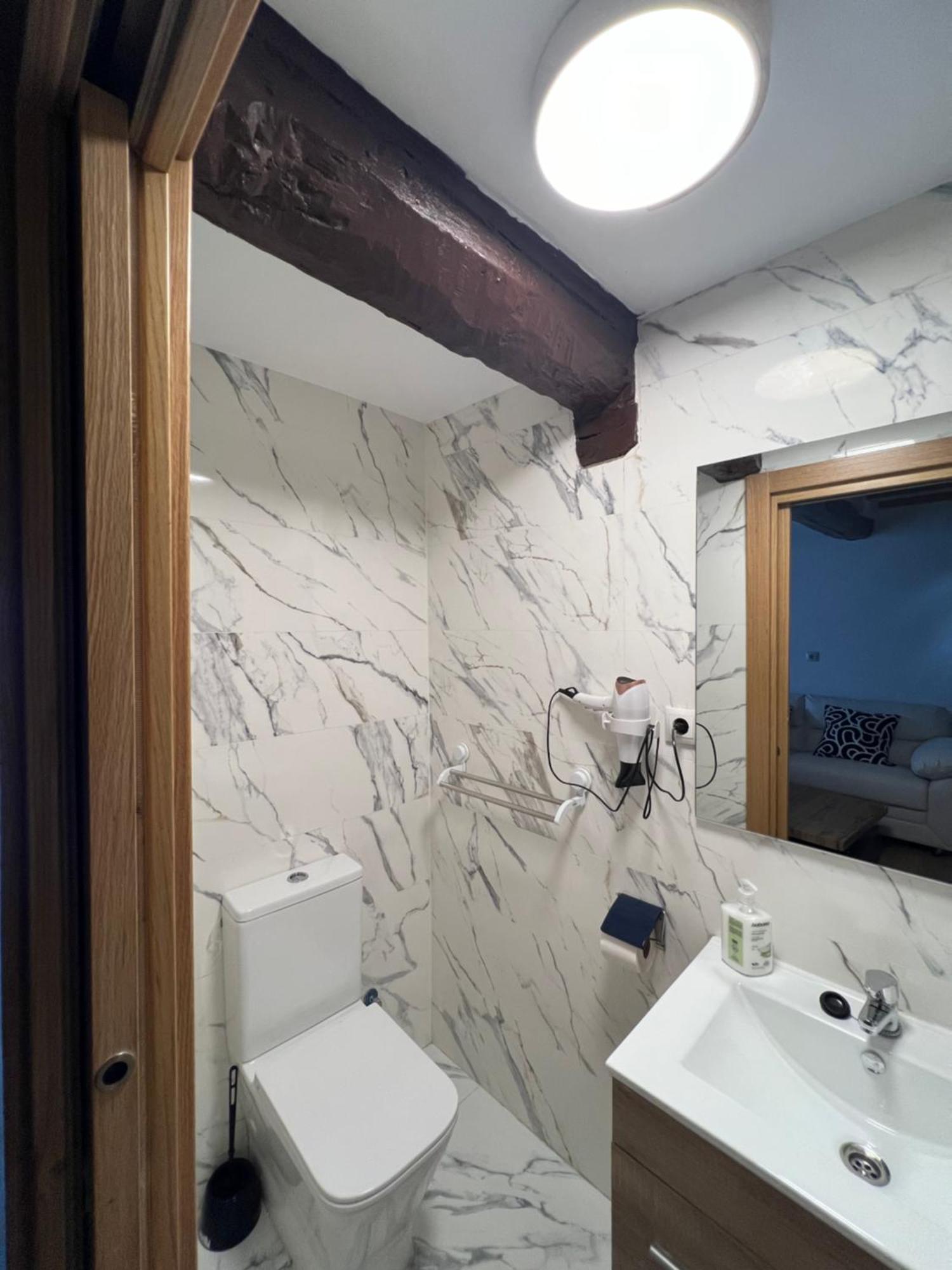 Апартаменты Apartamento Castillo Кастро-Урдиалес Экстерьер фото